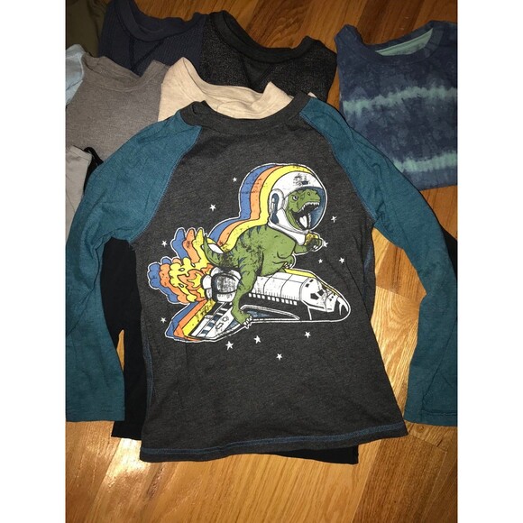 Boys Long Sleeve T-Shirt Bundle Size 8 Medium - Picture 5 of 7